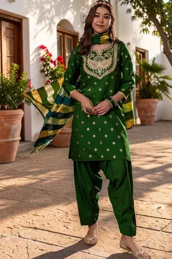 Women Ethnic Motifs Embroidered Regular Kurta with Patiala & With Dupatta