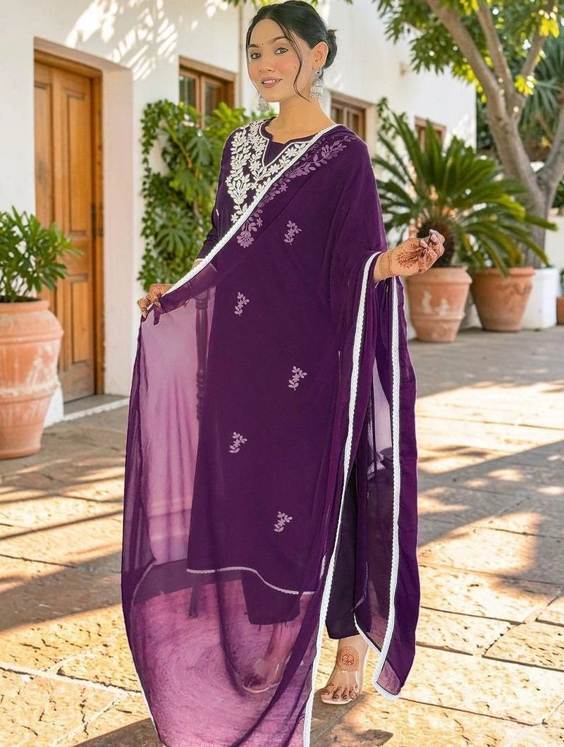 Women Ethnic Motifs Regular Work Pure Cotton Kurta with Trousers & With Dupatta
