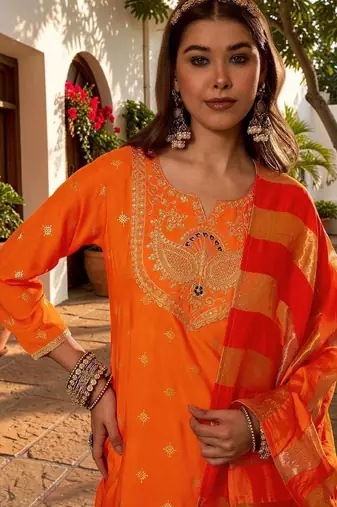 Women Ethnic Motifs Embroidered Regular Kurta with Patiala & Dupatta