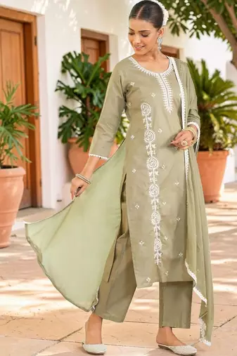 Women Embroidered Thread Work Pure Cotton Kurta with Trousers & With Dupatta