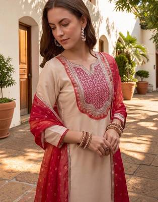 Women Ethnic Motifs Embroidered Regular Thread Work Kurta with Trousers & With Dupatta 3