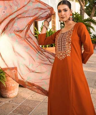 Women Ethnic Motifs Embroidered Regular Thread Work Kurta with Trousers & With Dupatta 3