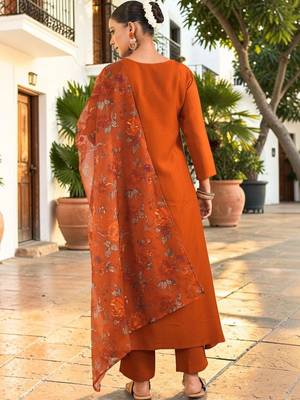 Women Ethnic Motifs Embroidered Regular Thread Work Kurta with Trousers & With Dupatta 4