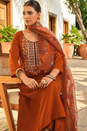 Women Ethnic Motifs Embroidered Regular Thread Work Kurta with Trousers & With Dupatta