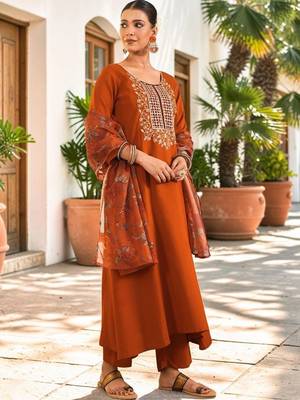 Women Ethnic Motifs Embroidered Regular Thread Work Kurta with Trousers & With Dupatta 7
