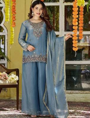 Women Ethnic Motifs Embroidered Regular Thread Work Kurta with Palazzos & With Dupatta 4