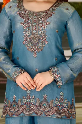 Women Ethnic Motifs Embroidered Regular Thread Work Kurta with Palazzos & With Dupatta