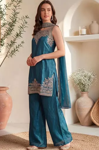 Women Ethnic Motifs Embroidered Regular Thread Work Kurta with Palazzos & With Dupatta