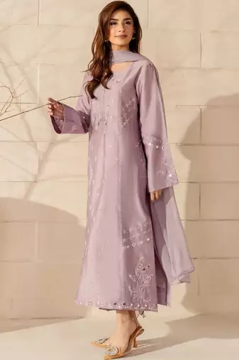 Women Floral Embroidered Regular Thread Work Silk Crepe Kurta with Trousers & With Dupatta