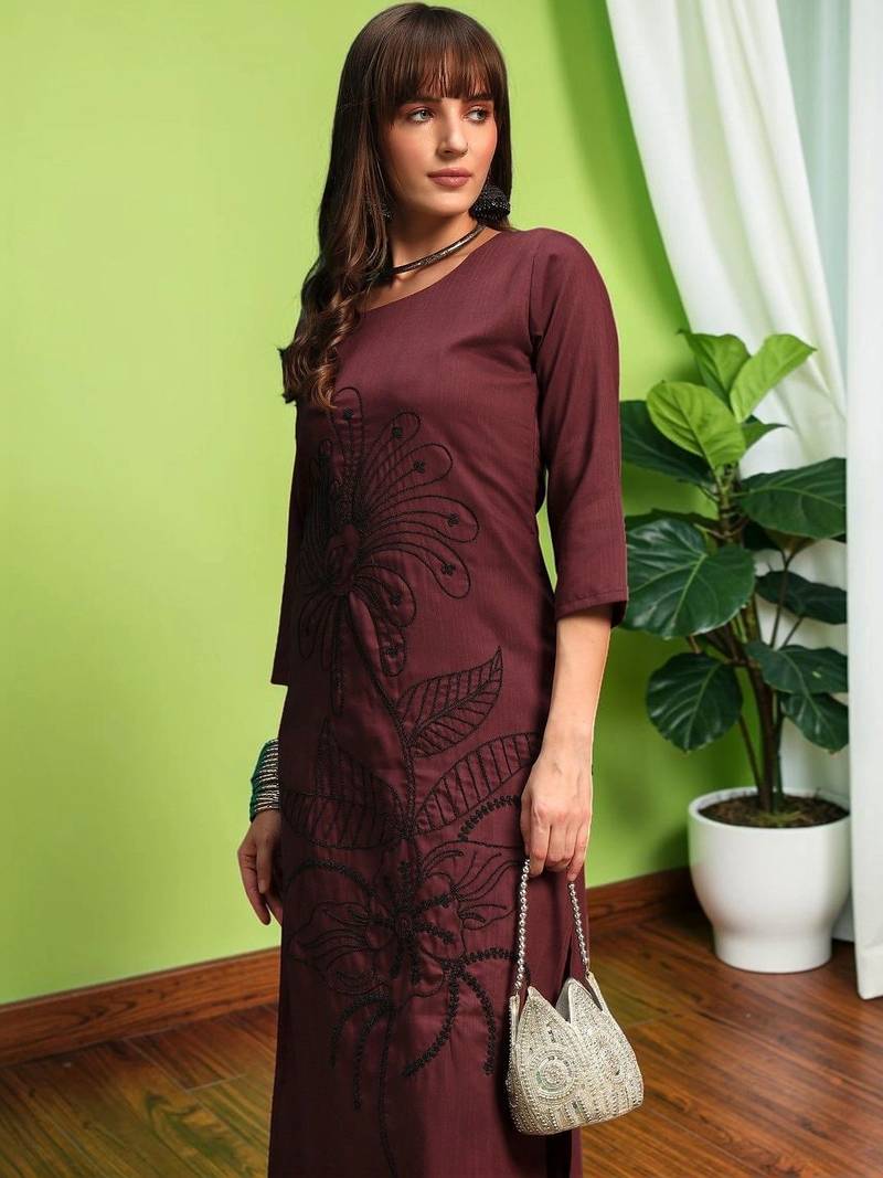 Women Ethnic Motifs Embroidered Regular Thread Work Pure Cotton Kurta with Trousers