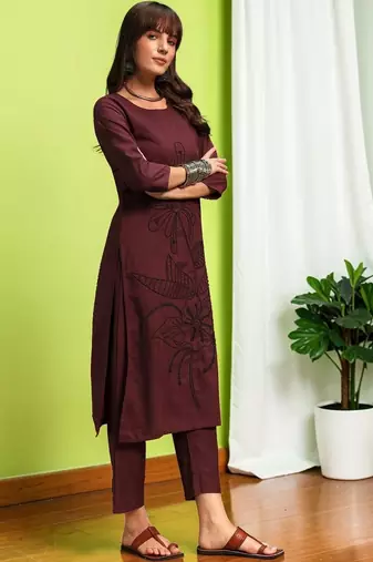 Women Ethnic Motifs Embroidered Regular Thread Work Pure Cotton Kurta with Trousers