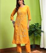 Women Floral Embroidered Regular Thread Work Pure Cotton Kurta with Trousers