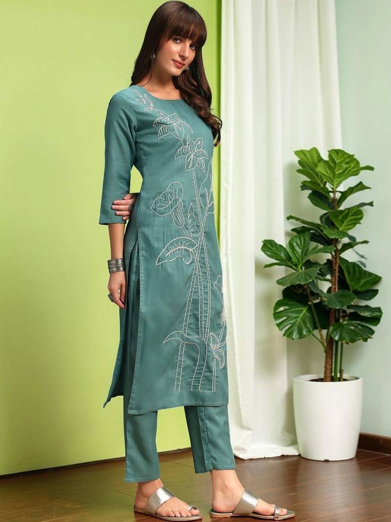 Women Embroidered Regular Kurta Set