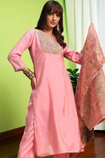 Women Ethnic Motifs Embroidered Regular Thread Work Kurta with Trousers & With Dupatta
