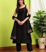 Women Ethnic Motifs Printed Regular Kurta with Trousers & With Dupatta