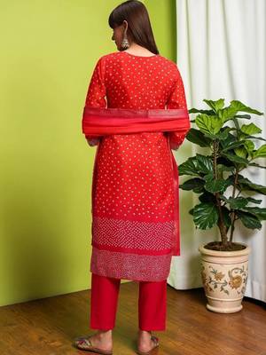 Women Ethnic Motifs Printed Regular Thread Work Kurta with Trousers & With Dupatta 4