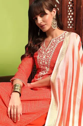 Women Ethnic Motifs Printed Regular Thread Work Pure Cotton Kurta with Trousers & With Dupatta