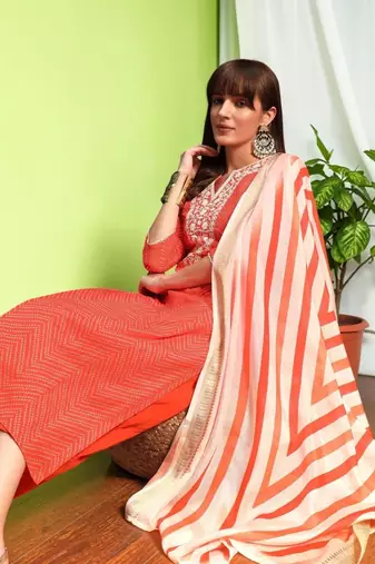 Women Ethnic Motifs Printed Regular Thread Work Pure Cotton Kurta with Trousers & With Dupatta