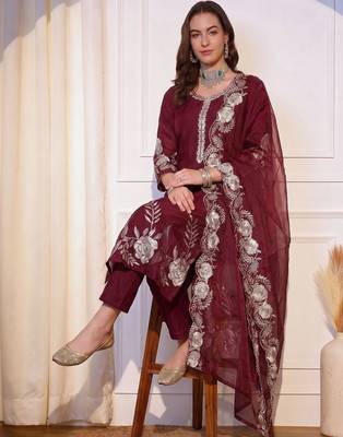 Women Ethnic Motifs Embroidered Regular Thread Work Chanderi Silk Kurta with Trousers & With Dupatta 1