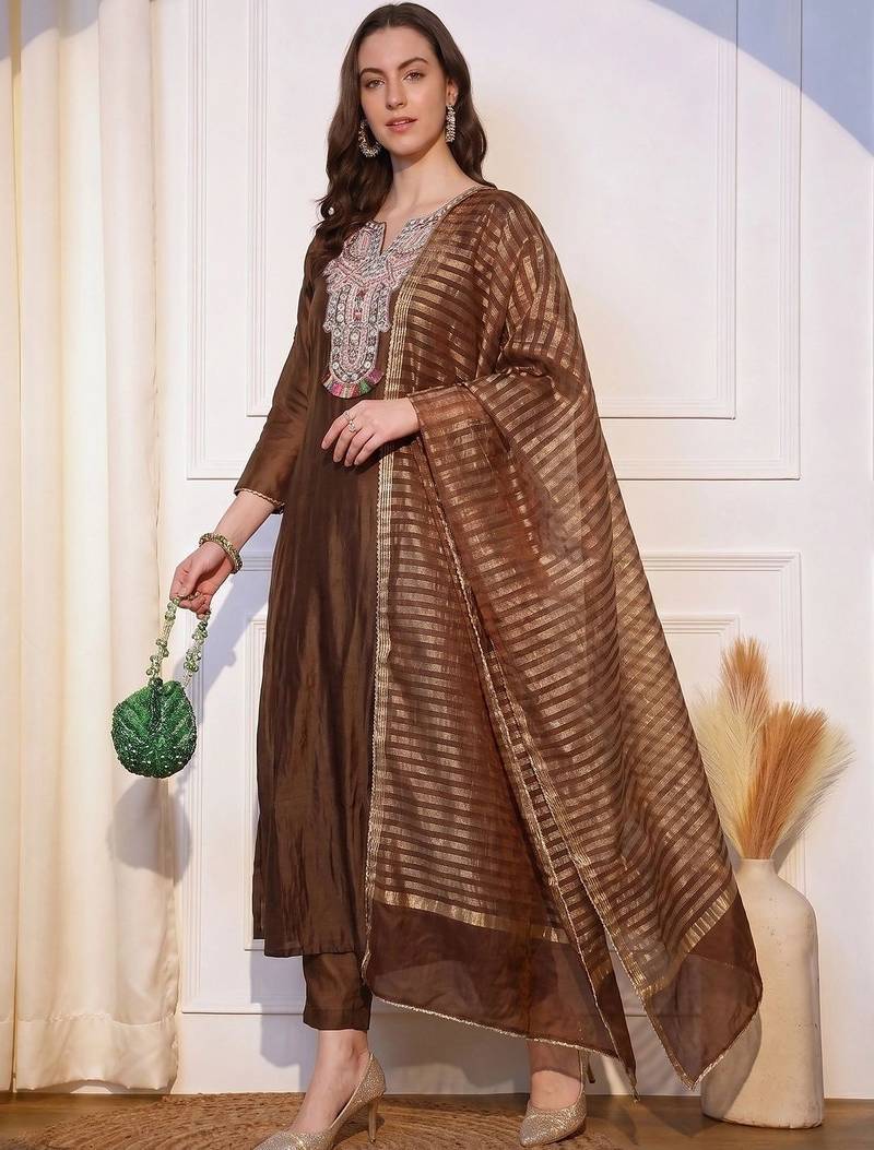 Women Ethnic Motifs Embroidered Regular Thread Work Chanderi Silk Kurta with Trousers & With Dupatta