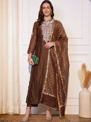 Women Ethnic Motifs Embroidered Regular Thread Work Chanderi Silk Kurta with Trousers & With Dupatta 7