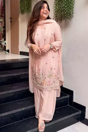 Women Ethnic Motifs Embroidered Regular Thread Work Kurta with Palazzos & With Dupatta