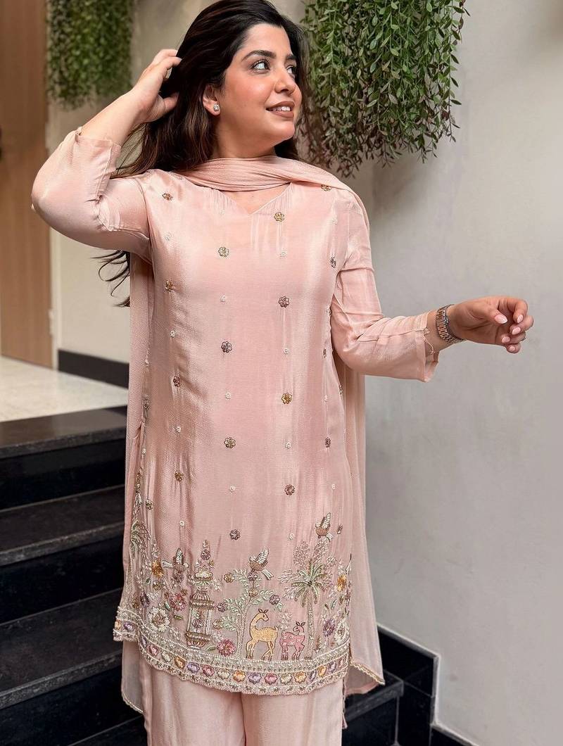 Women Ethnic Motifs Embroidered Regular Thread Work Kurta with Palazzos & With Dupatta