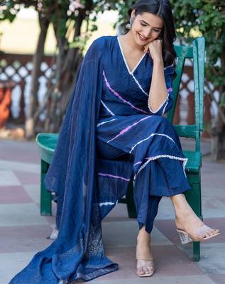 Women Dyed Angrakha Kurta with Trousers & With Dupatta 3