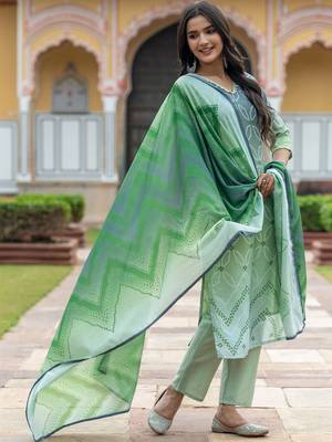 Women Ombre Printed Regular Pure Cotton Kurta with Trousers & With Dupatta 3