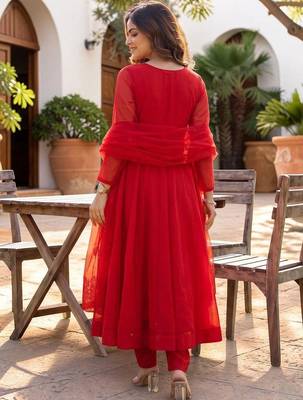 Women Empire Thread Work Kurta with Trousers & With Dupatta 4