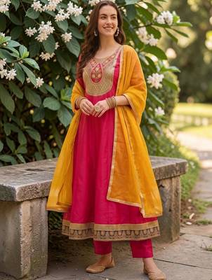 Women Embroidered Empire Thread Work Kurta with Trousers & With Dupatta 1