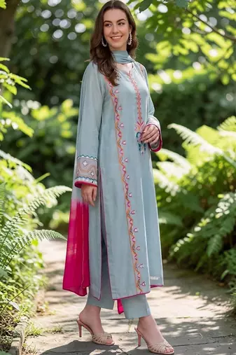 Women Embroidered Thread Work Silk Crepe Kurta with Trousers & Dupatta