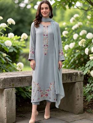 Women Floral Regular Thread Work Chanderi Silk Kurta with Trousers & With Dupatta 7