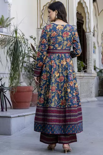 Women Floral Printed Cotton Kurta with Palazzo & Dupatta
