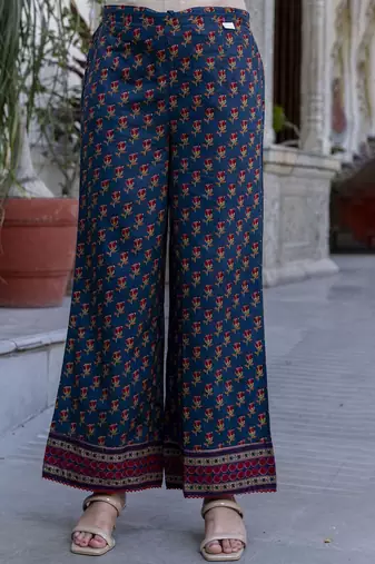 Women Floral Printed Cotton Kurta with Palazzo & Dupatta