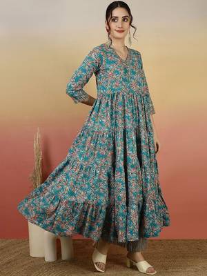 Women Floral Printed Angrakha Kurta with Palazzos & With Dupatta 3
