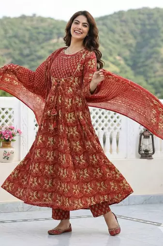Women Floral Printed Empire Pure Cotton Kurta with Trousers & With Dupatta