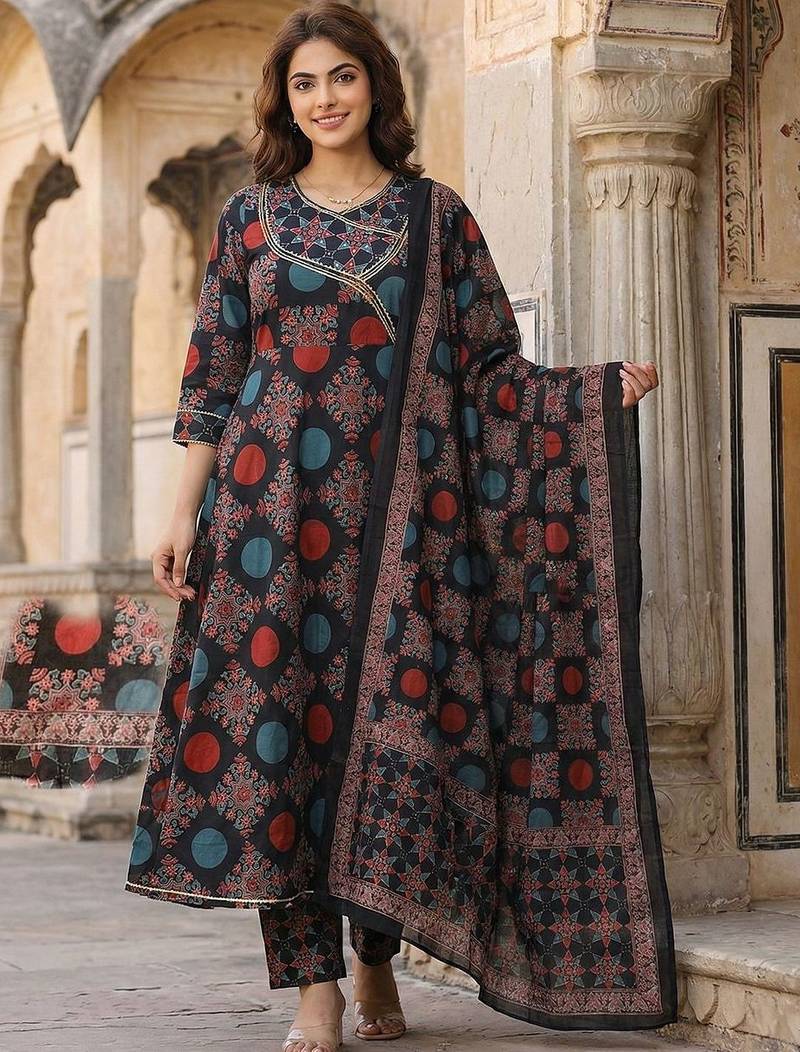 Women Ethnic Motifs Printed Angrakha Gotta Patti Pure Cotton Kurta with Trousers & With Dupatta