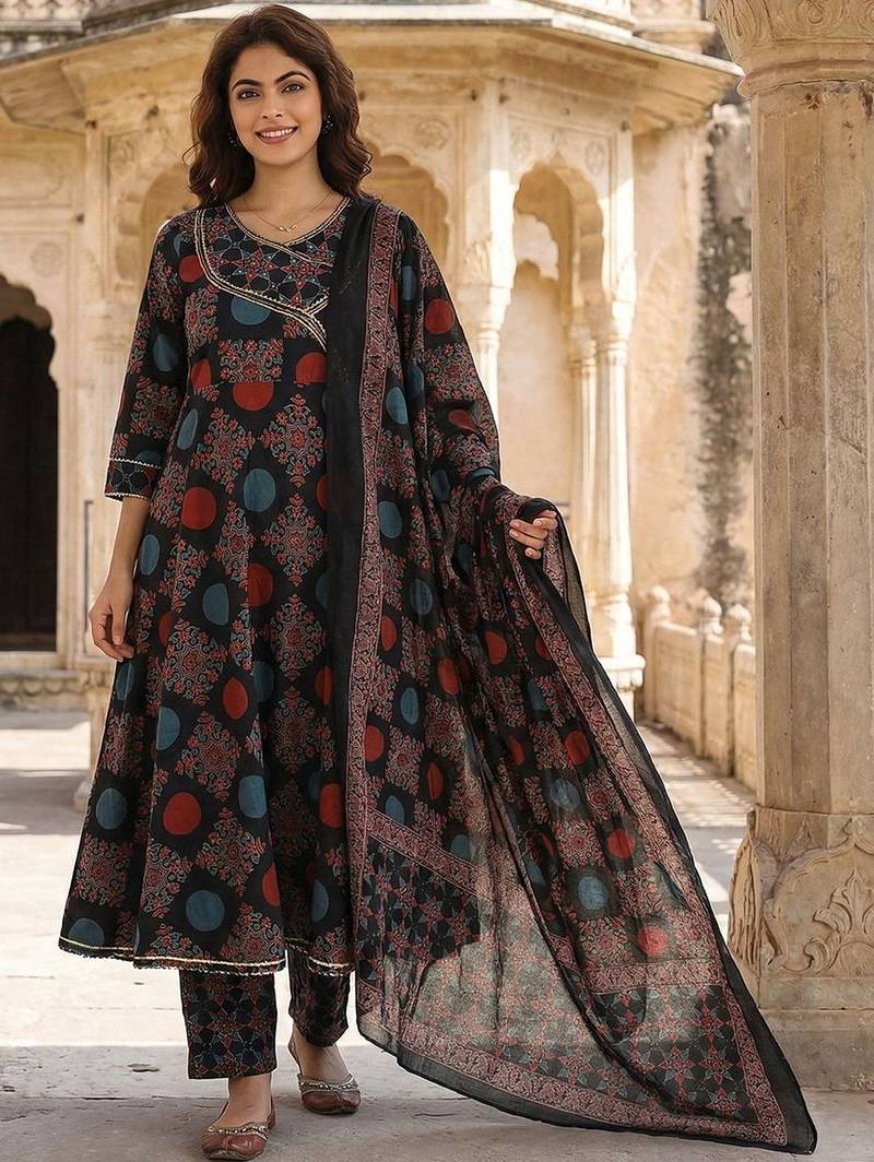 Women Ethnic Motifs Printed Angrakha Gotta Patti Pure Cotton Kurta with Trousers & With Dupatta