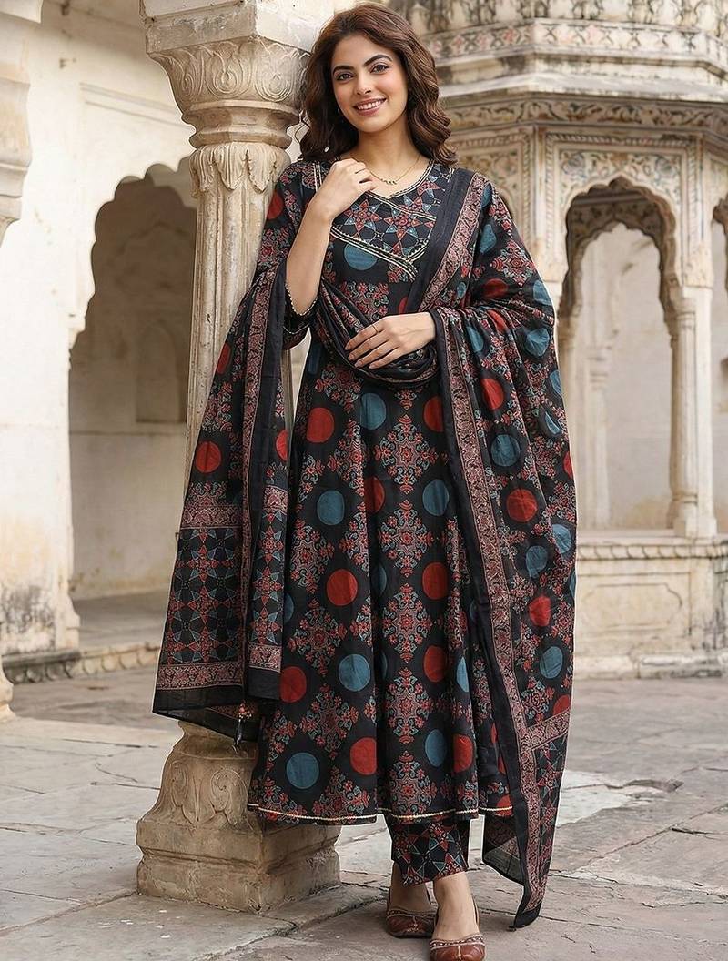 Women Ethnic Motifs Printed Angrakha Gotta Patti Pure Cotton Kurta with Trousers & With Dupatta
