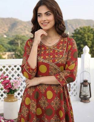 Women Ethnic Motifs Printed Angrakha Thread Work Pure Cotton Kurta with Trousers & With Dupatta 6