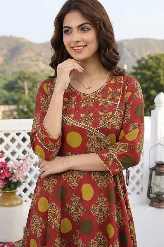Women Ethnic Motifs Printed Angrakha Thread Work Pure Cotton Kurta with Trousers & With Dupatta