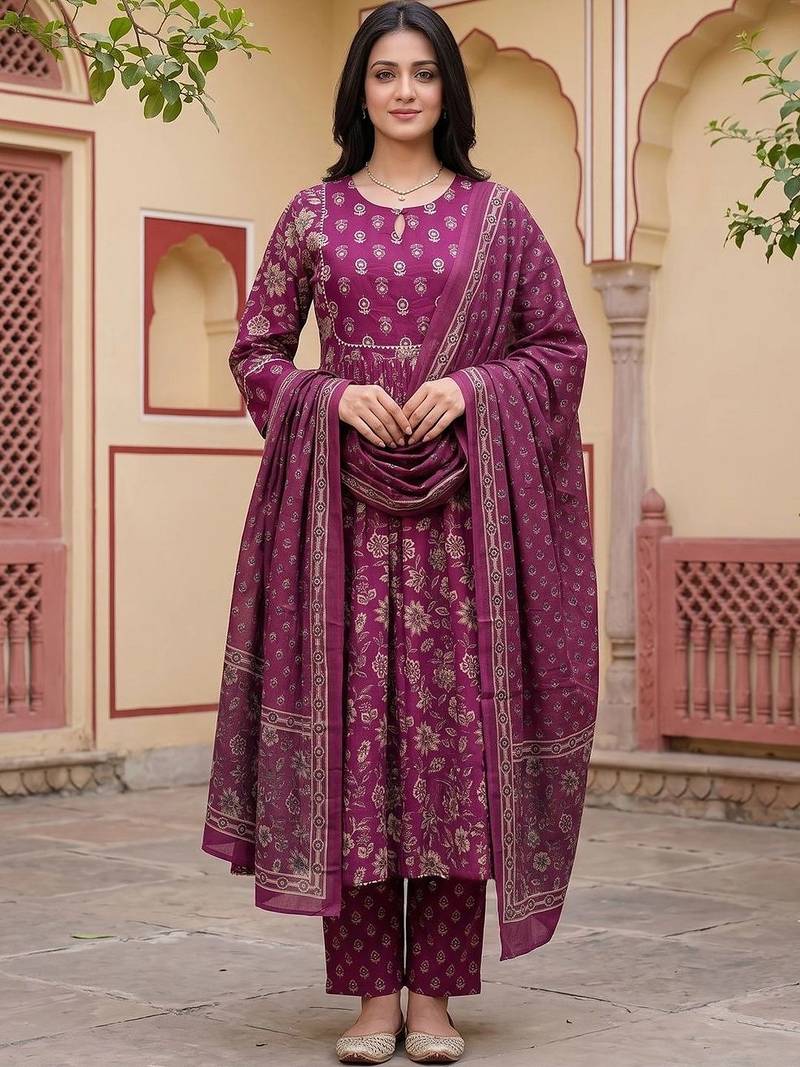 Women Floral Printed Empire Pure Cotton Kurta with Trousers & With Dupatta
