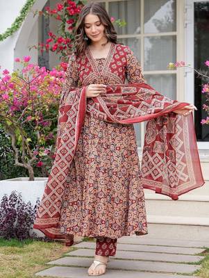 Women Floral Printed Layered Mirror Work Pure Cotton Kurta with Trousers & With Dupatta 1
