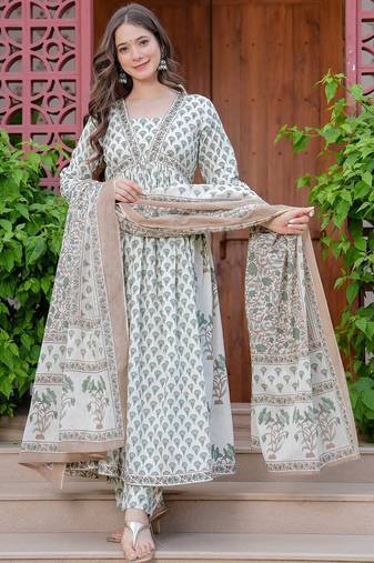 Women Floral Printed Empire Mirror Work Pure Cotton Kurta with Trousers & With Dupatta