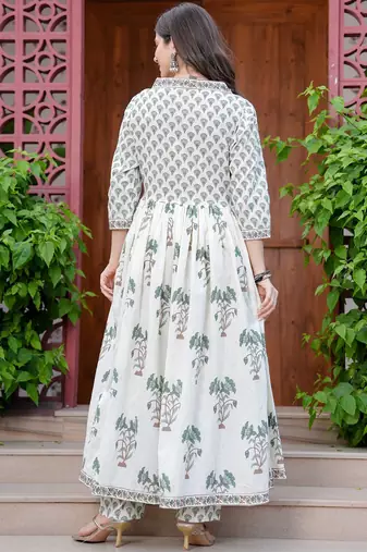 Women Floral Printed Empire Mirror Work Pure Cotton Kurta with Trousers & With Dupatta