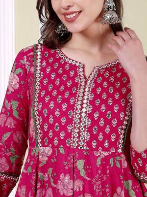 Floral Printed Notch Neck Pure Cotton Anarkali Kurta With Trousers & Dupatta 2