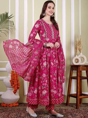 Floral Printed Notch Neck Pure Cotton Anarkali Kurta With Trousers & Dupatta 3