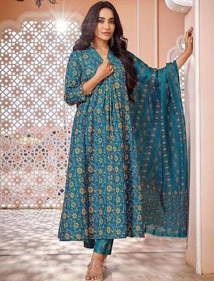 Floral Printed Pleated Anarkali Kurta with Trousers & Dupatta 1