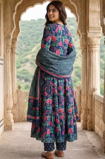 Women Floral Printed Tiered Pure Cotton Kurta with Trousers & With Dupatta